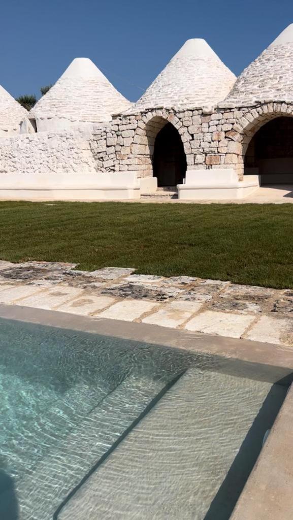 Masseria Castelluzzo Ceglie Messapica Exterior photo